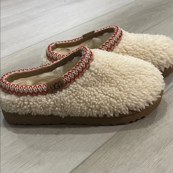 UGG Tasman Maxy curly Slippers - Picture 2 of 6